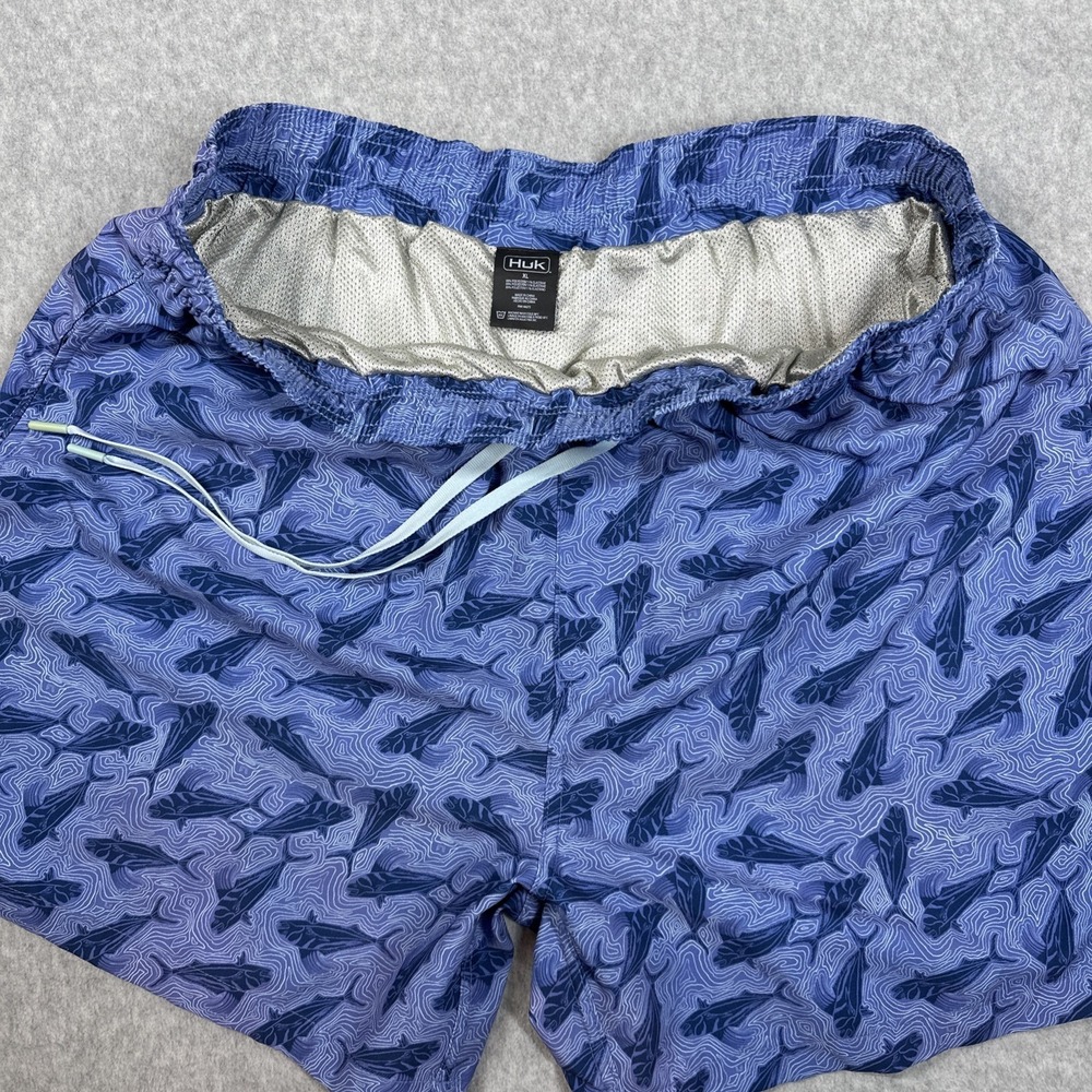 Huk Drawstring 5" Fishing‎ Shorts Men's XL Blue Fish Print Lining Performance